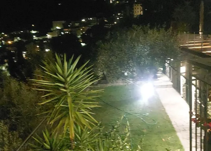 Paradiso Semesterbostad *